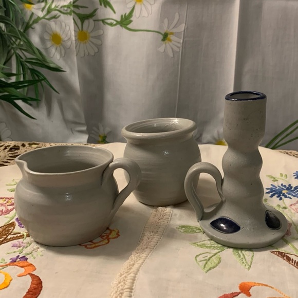 Williamsburg pottery clayware cream sugar set - Picture 3 of 4